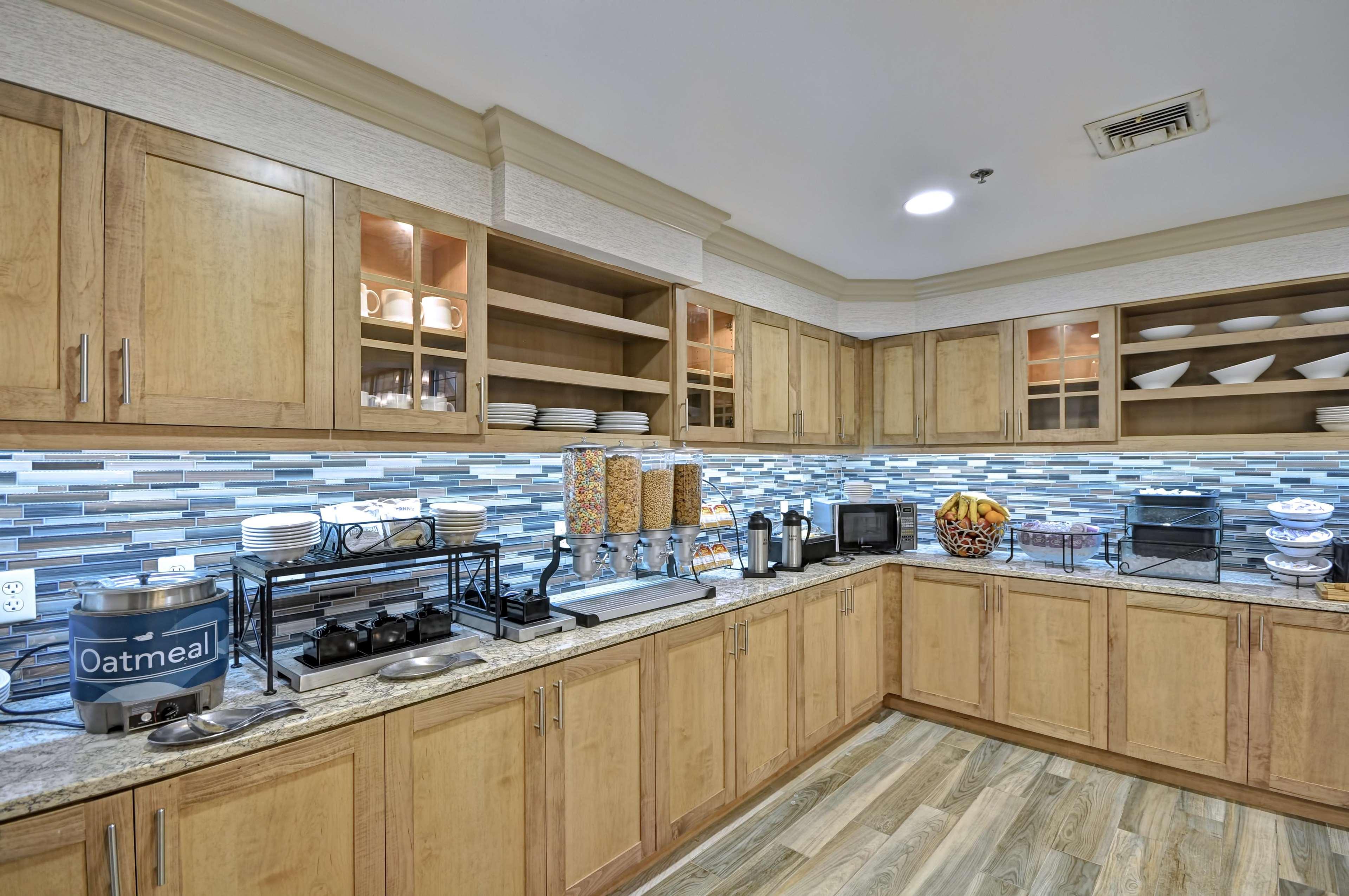 Homewood Suites By Hilton Boston - פיבודי מראה חיצוני תמונה
