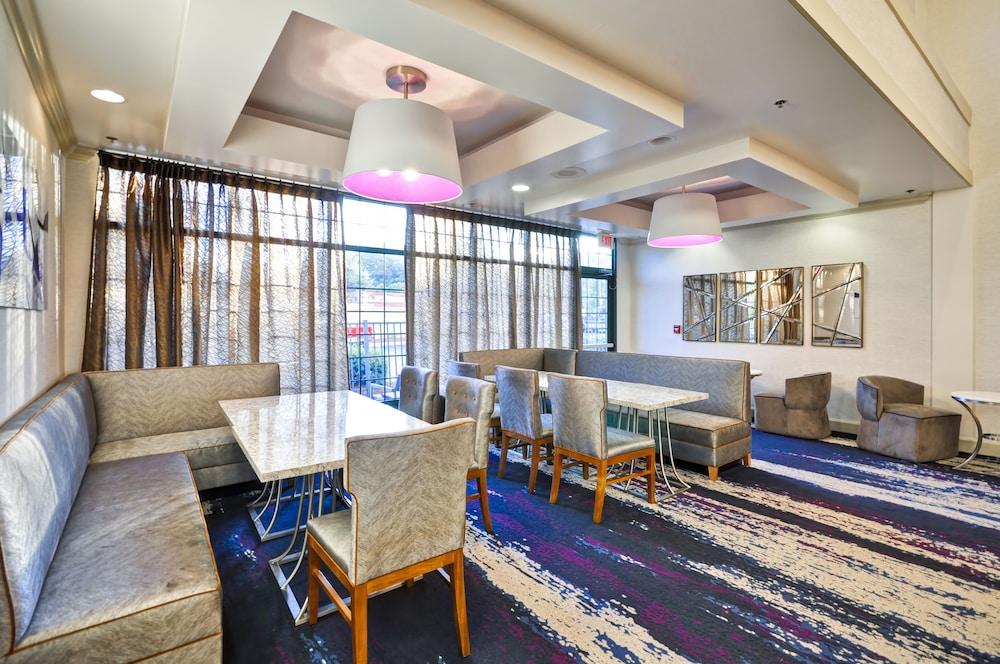 Homewood Suites By Hilton Boston - פיבודי מראה חיצוני תמונה