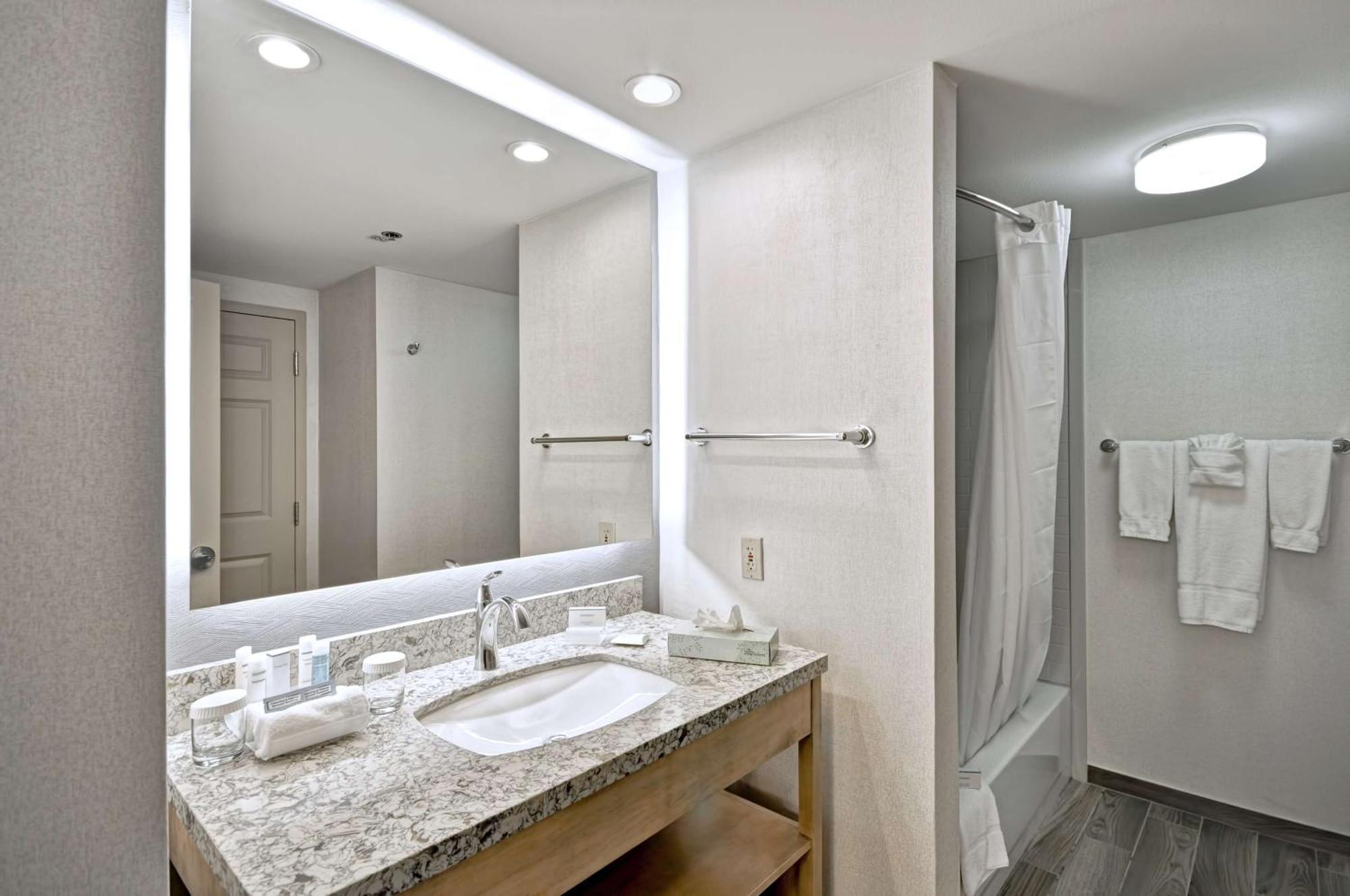 Homewood Suites By Hilton Boston - פיבודי מראה חיצוני תמונה